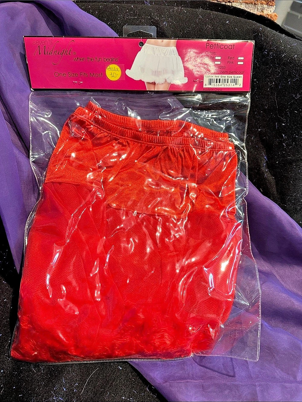 Victoria's Secret Red Panties Size Medium NWT